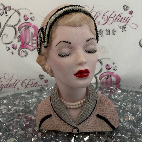 cameo girls Other - Cameo girls 1954 Vintage Style Women's Headband with Veil  Black pink Cream